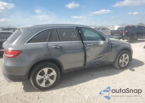 2017 Mercedes-Benz Glc 300 from USA, damaged, VIN WDC0G4JB3HF128237